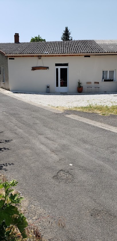 Gîte Chez Sam, Gîte à Lussac-les-Châteaux