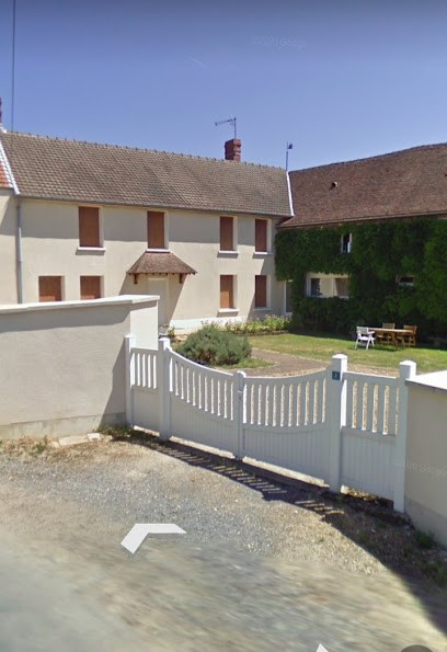 Eclosion De Lumière, Gîte à Montmirail