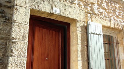LA MAISON MIREILLE, Gîte à Châteauneuf-du-Pape