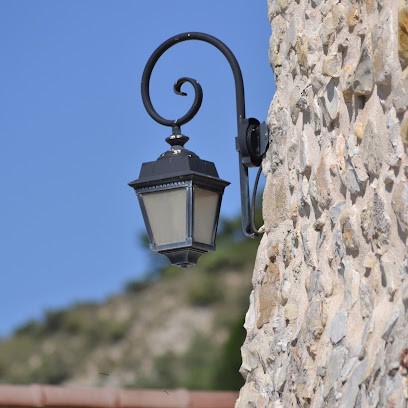 Domaine De Bellegarde House, Gîte à Mirabel-et-Blacons
