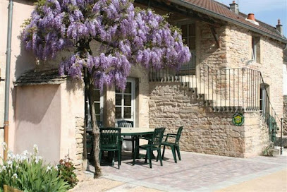 Vers Le Grand Père - Gîtes De France Gîte à Levernois