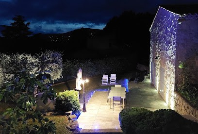 GITE LES PINS PEYMEINADE, Gîte à Peymeinade