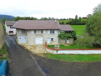 Gîte Ancheronne, Gîte à Arinthod
