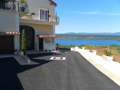 Le Belvedere Du Lac, Gîte à Liausson