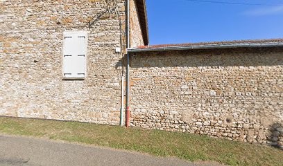 Perras Paul, Gîte à Saint-Germain-Nuelles