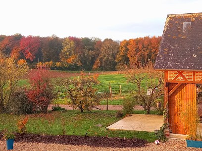 Chez Julien et Mélanie, Gîte à Lorleau