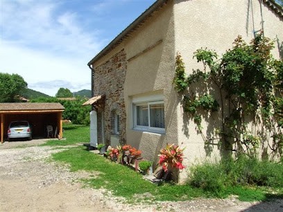 Gîte En Cévennes La Bayte Piscine, Gîte au Martinet