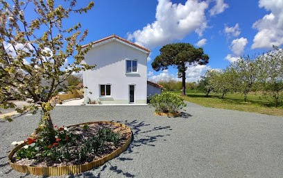 Gite Des Pacaudières, Gîte à La Couture