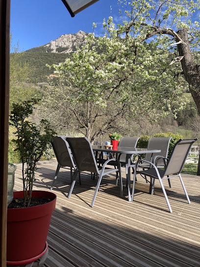 Eco Gîte Du Mandala, Gîte à Prads-Haute-Bléone