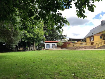 Gîte les 3 pins, Gîte à Ploumagoar