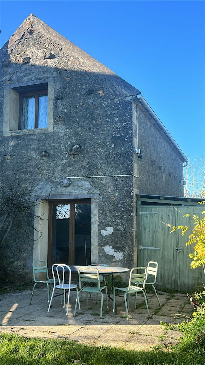 Le Gîte Du Bonheur, Gîte à Arzembouy
