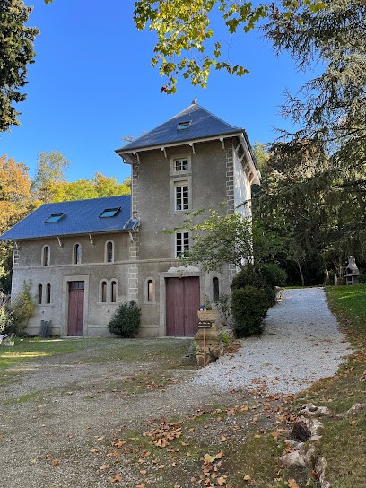 LA TOUR DU GRAND DUC, Gîte à Cenne-Monestiés