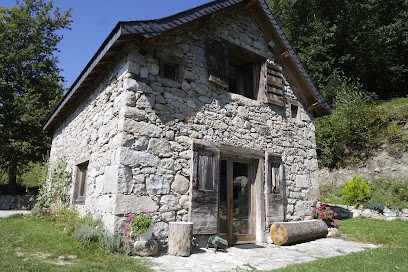 The Barn Cambouich, Gîte à Ercé