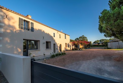 Domaine de la Coutardiere - Gîte 15 personnes avec piscine intérieure en Vendée, Gîte à Saint-Vincent-sur-Jard