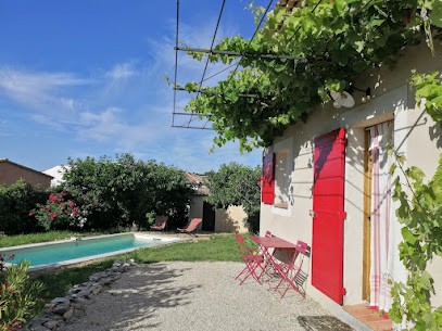 Le Petit Mas, Gîte 2 personnes avec piscine privée, Gîte à Gargas