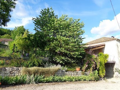 Le Petit Taurou, Gîte à Lacour