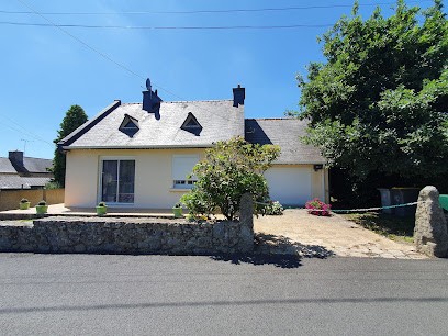 GITE LOCMOUSTERU, Gîte à Moustéru