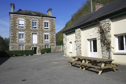 Gîte De Groupe De La Potiche - Pont D'Ouilly Loisirs - Normandie, Gîte à Pont-d'Ouilly