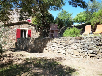 gite des oliviers, Gîte à Vinezac