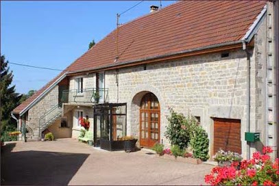 Jura Cottage Rental, Gîte à Buvilly