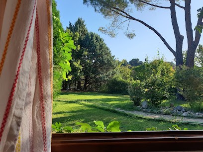 Le Mas Des Relarguiers, Gîte à Gréoux-les-Bains