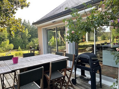 La Vallée De La Hune - Le Pâtis, Gîte à Challes