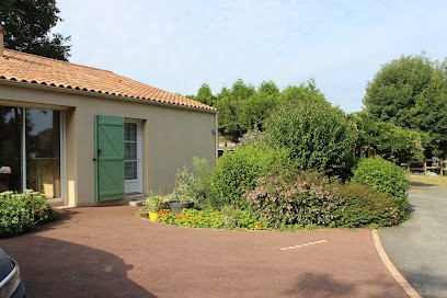 Gîtes Au Bord De L'étang, Gîte à Saint-Mars-la-Réorthe