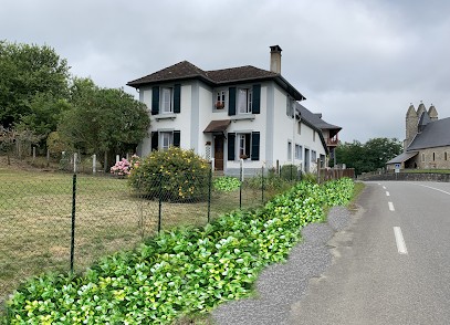 Gîte Au Pays Basque Les Capucines., Gîte à Charritte-de-Bas