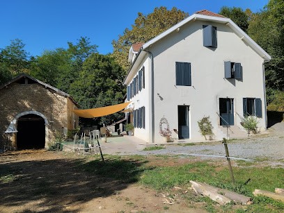 Les gîtes du Domaine Helaku, Gîte à Monein
