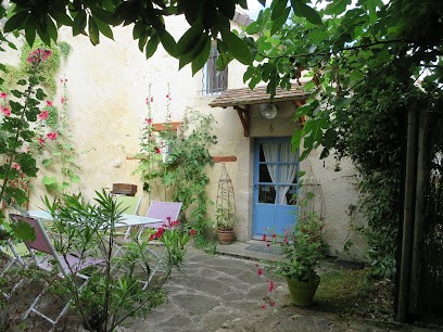 Gite De Cinq Ans, Gîte à Mamers