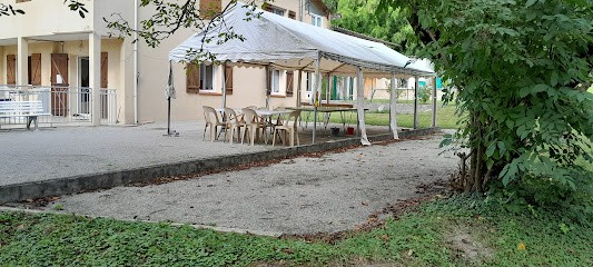 Gite Des Pres, Gîte à Eymeux