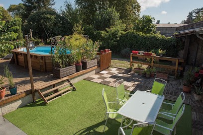 Gîte Le Fil Rouge, Gîte à Saint-Pierre-d'Aurillac