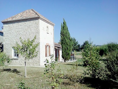 La Tour De Granereau, Gîte à Grateloup-Saint-Gayrand