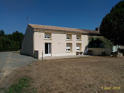 Gites de Bois Joly, Gîte à Saint-Pierre-d'Amilly