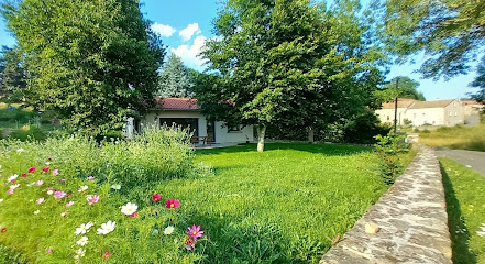 Gite Les Jardins De Brossettes, Gîte à Lapte