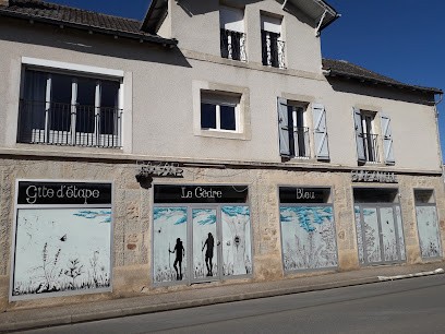 Le Cèdre Bleu, Gîte à Lacapelle-Marival