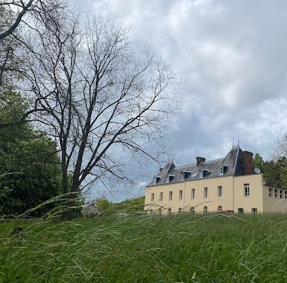 Gîte Manoir de Crampoisic, Gîte à Saint-Mayeux
