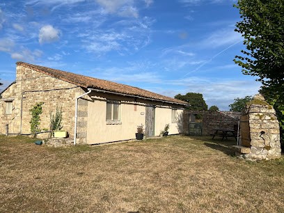 Forest Gîtes, Gîte à Chey