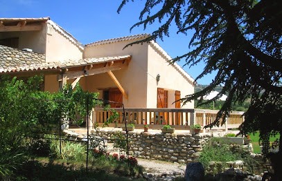 Le Vieux Mûrier - Gîte Familial, Gîte à Sigoyer