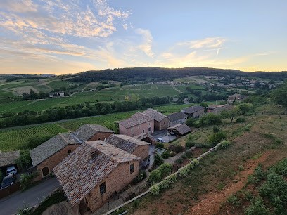Le Vieux Chateau, Gîte à Leynes