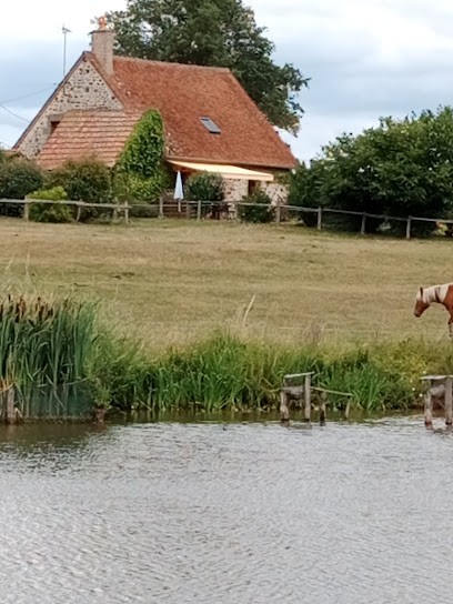 Gîte du Lieu Sorbier, Gîte à Bourbon-l'Archambault