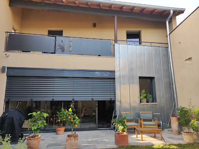 Le Logis Des Abeilles, Gîte à Lapenne