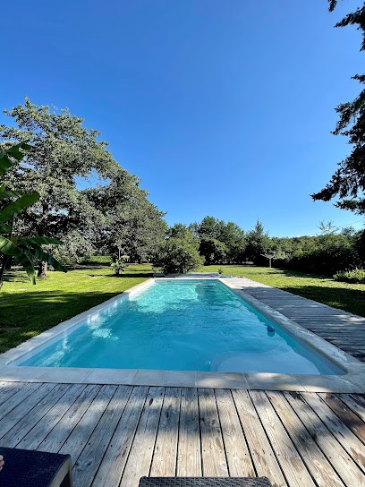 Gîtes Bella Vista Et Les Sittelles, Gîte à Montferrer