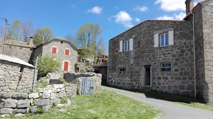 La Granja, Gîte à Chastanier