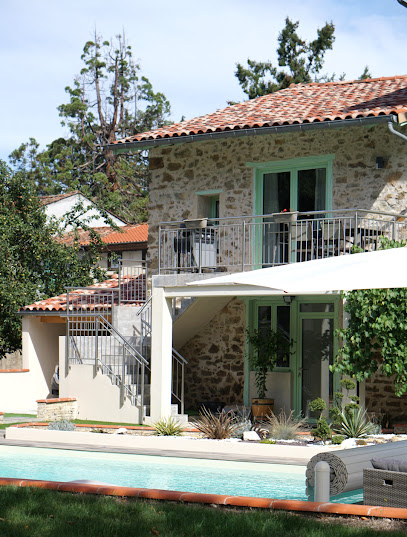 Gîte De La Maison Du Magnolia, Gîte à Saint-Paul-de-Jarrat