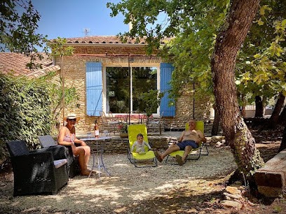 Le Lavandin - Gîtes de France, Gîte à La Roque-sur-Pernes