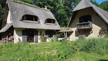 La chaumière au coeur de la forêt, Gîte à Saint-André-de-l'Eure