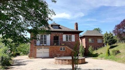 Gite Des Rosiers - Gîtes De France, Gîte à Nauviale