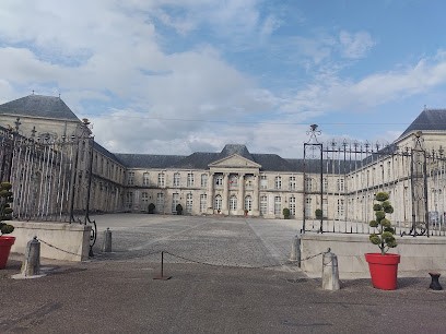 Gîte Le Vue De Château, Gîte à Commercy