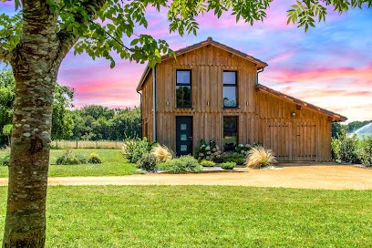 Gîtes La Ferme Et La Bergerie De Monseignon 4 épis-4étoiles., Gîte à Saint-Julien-d'Armagnac